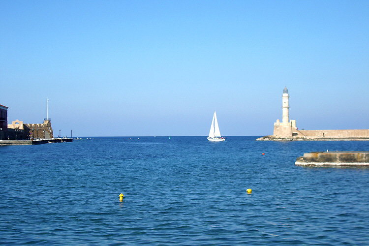 Chania: Exit of the old Venetian port